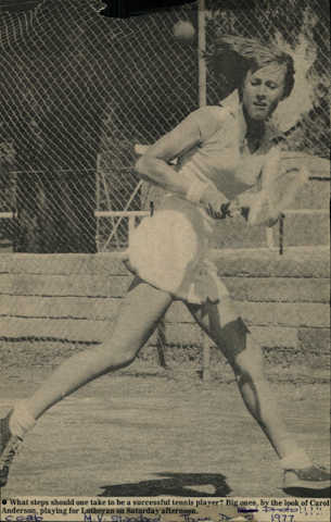 Carly as a teenager playing tennis